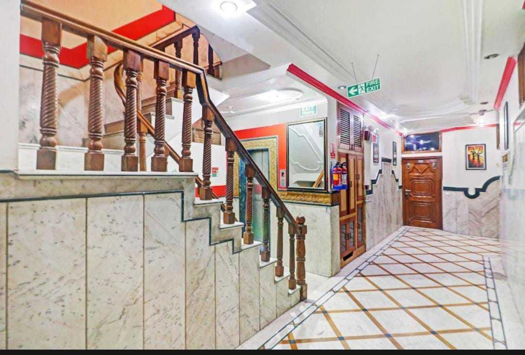 ניו דלהי Super Hotel O Blue Sapphire Delhi מראה חיצוני תמונה